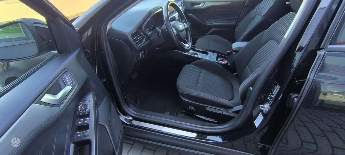 Ford Focus, 1.5 l., hatchback