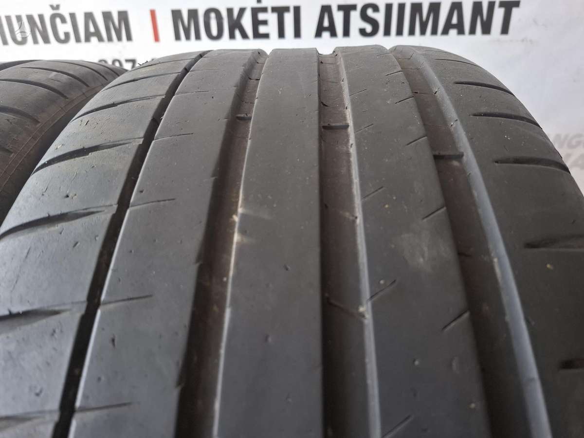 Michelin Pilot Sport 4S, summer 275/40 R22
