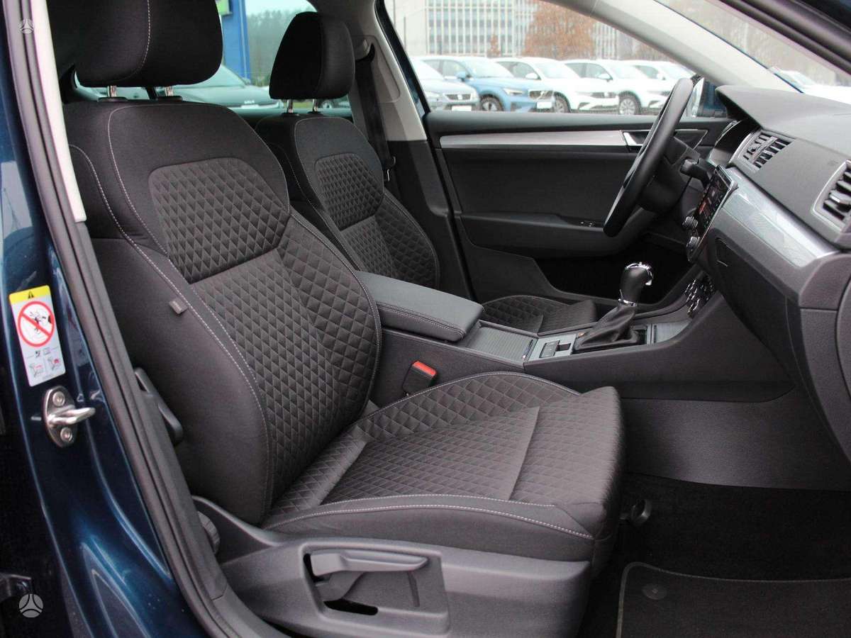 Skoda Superb, 1.5 l., hatchback