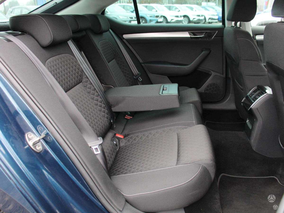 Skoda Superb, 1.5 l., hatchback