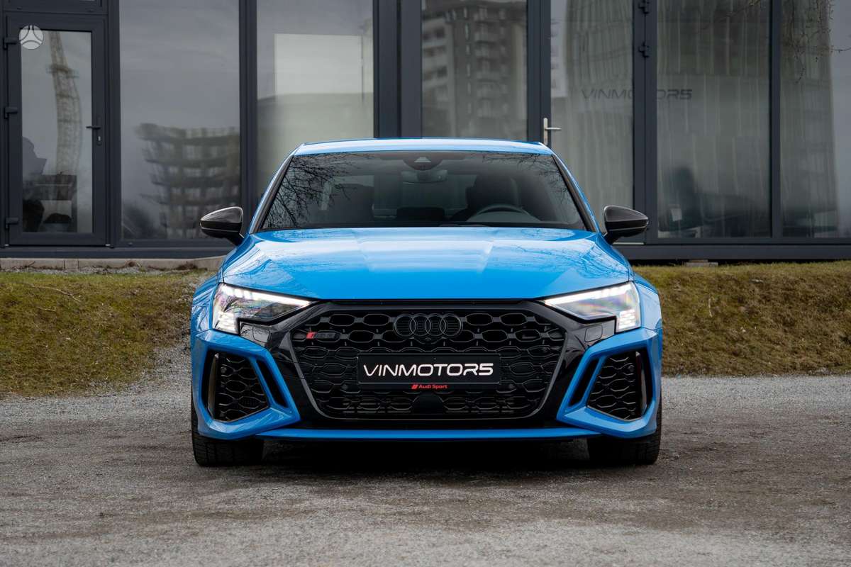 Audi RS 3, 2.5 l., Седан