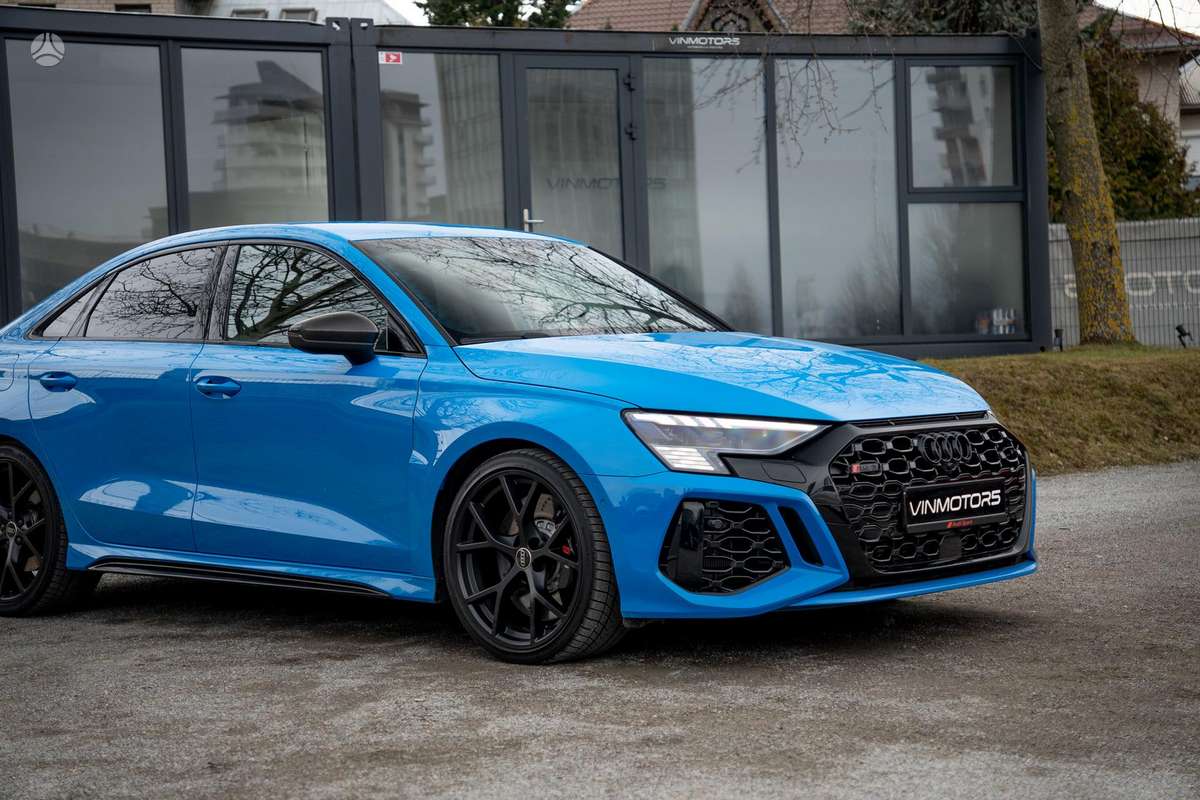 Audi RS 3, 2.5 l., Седан