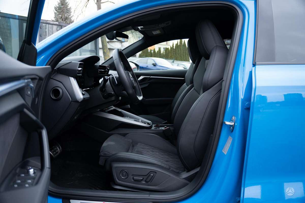 Audi RS 3, 2.5 l., Седан