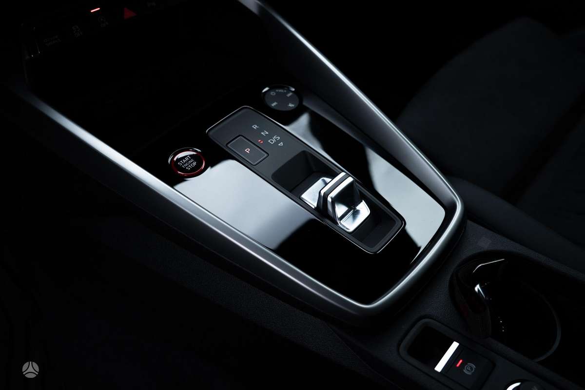 Audi RS 3, 2.5 l., Седан