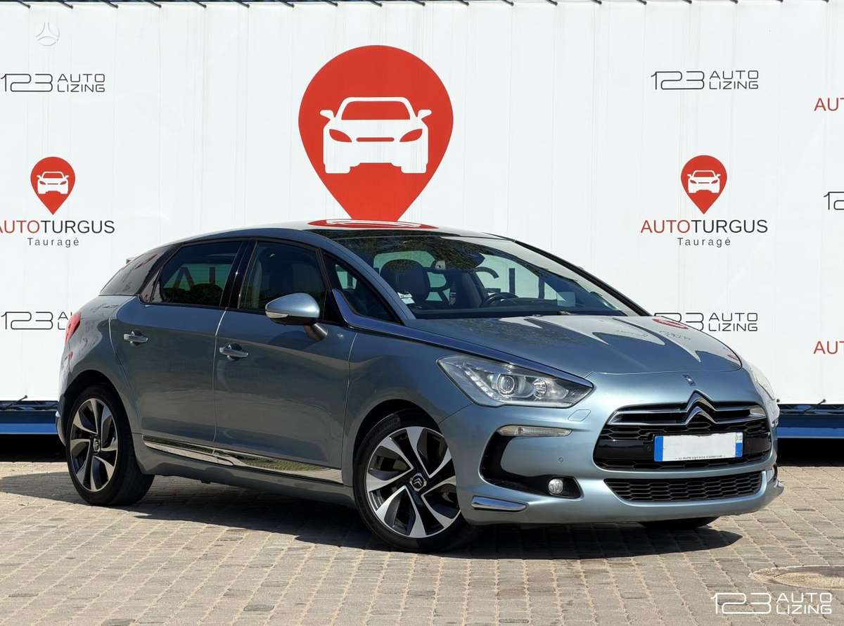 Citroen DS5, 2.0 l., hatchback