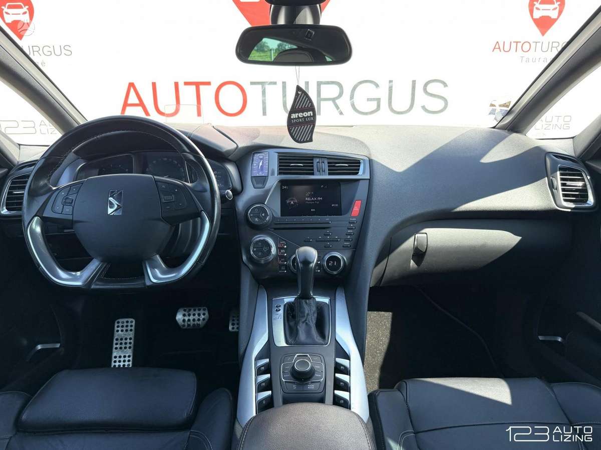 Citroen DS5, 2.0 l., Хэтчбек