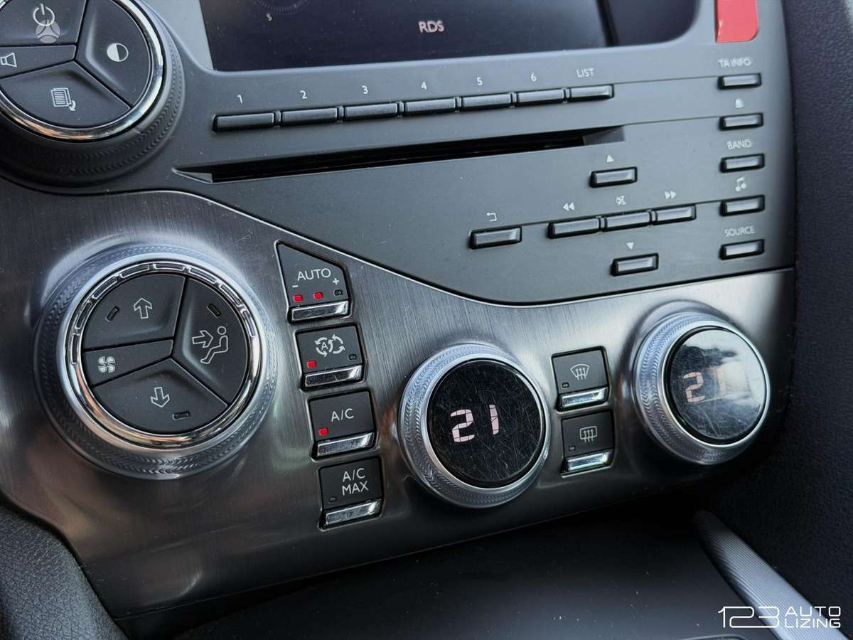 Citroen DS5, 2.0 l., Хэтчбек