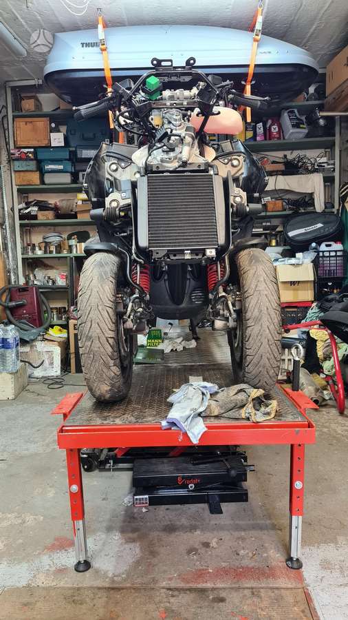 Piaggio MP3 493cc, trikes