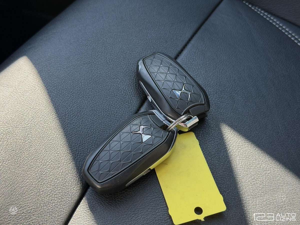 Citroen DS5, 2.0 l., Хэтчбек