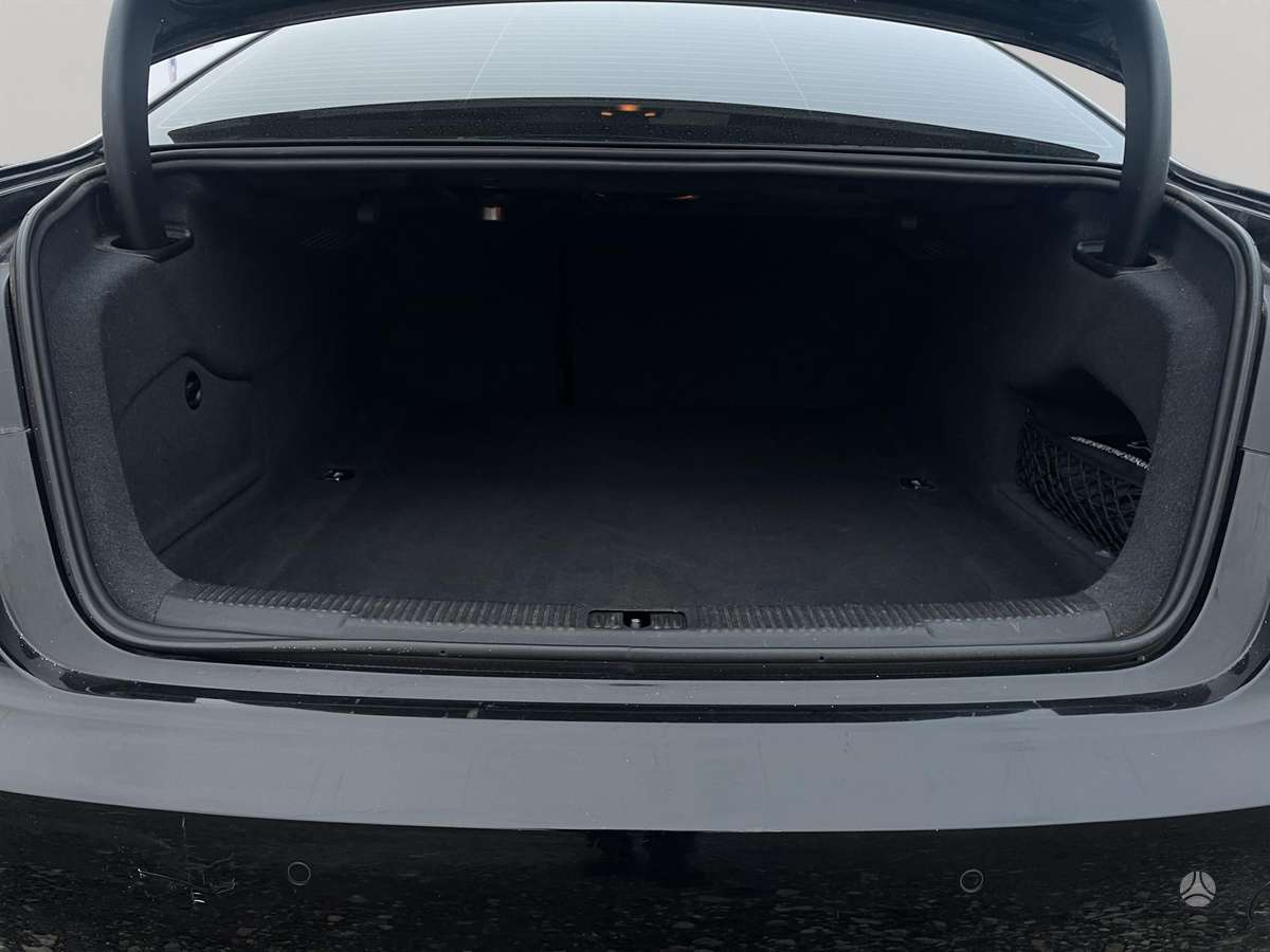 Audi A6, 3.0 l., Седан
