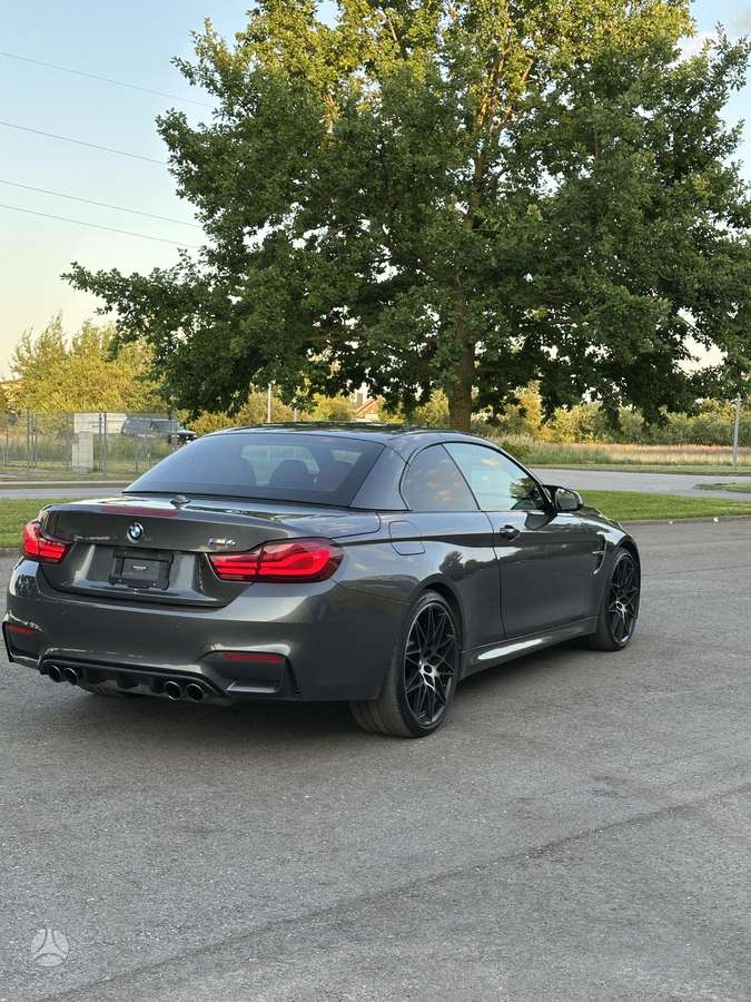 BMW M4, 3.0 l., convertible