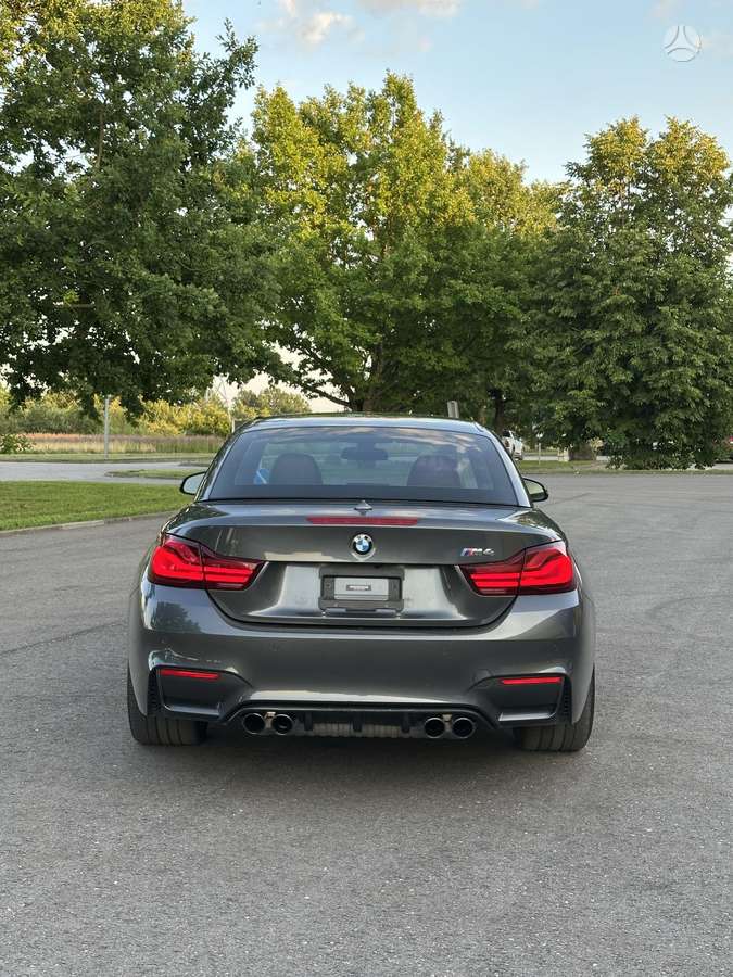 BMW M4, 3.0 l., convertible