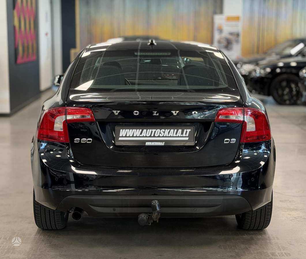 Volvo S60, 2.0 l., Седан