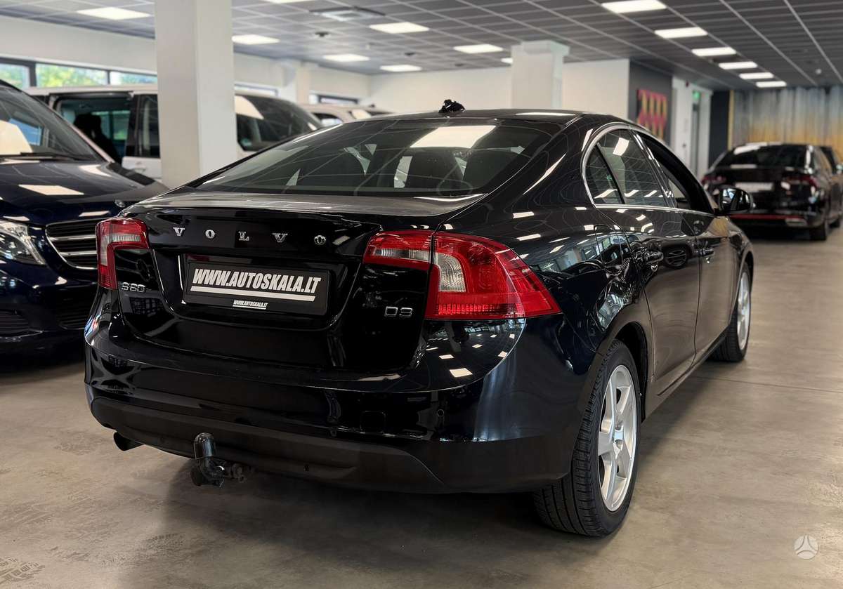 Volvo S60, 2.0 l., Седан