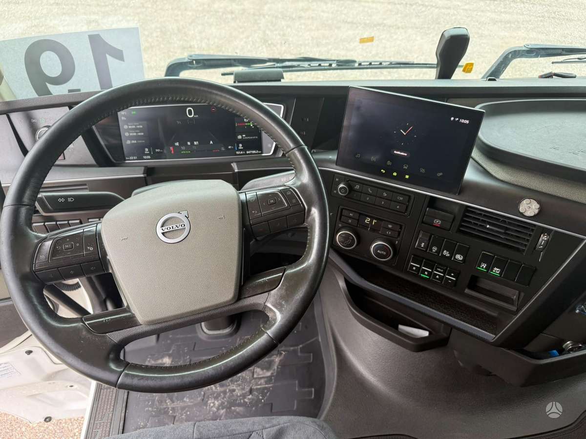 Volvo FH460 I save, double sleeper