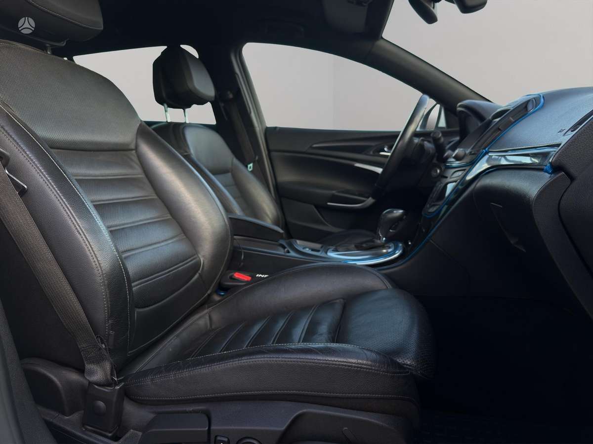 Opel Insignia, 2.0 l., Универсал