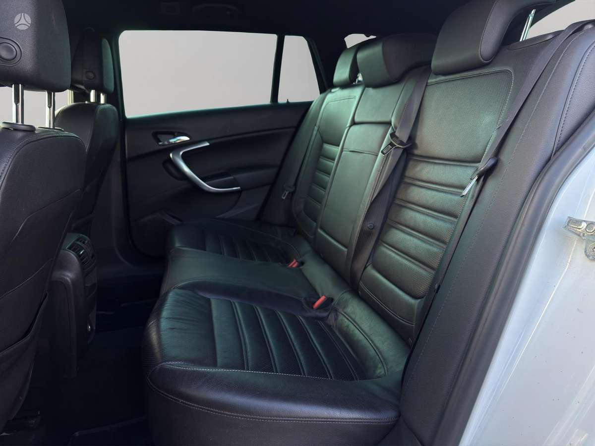 Opel Insignia, 2.0 l., Универсал