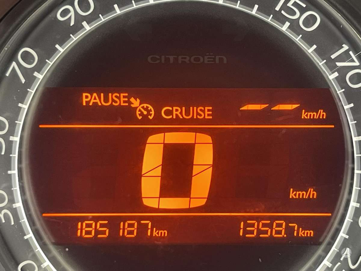 Citroen C4, 1.6 l., hatchback