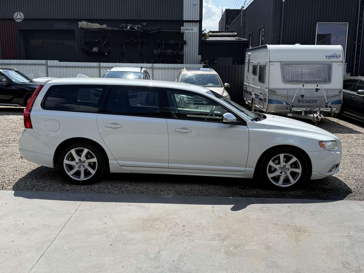 Volvo V70, 2.0 l., Универсал