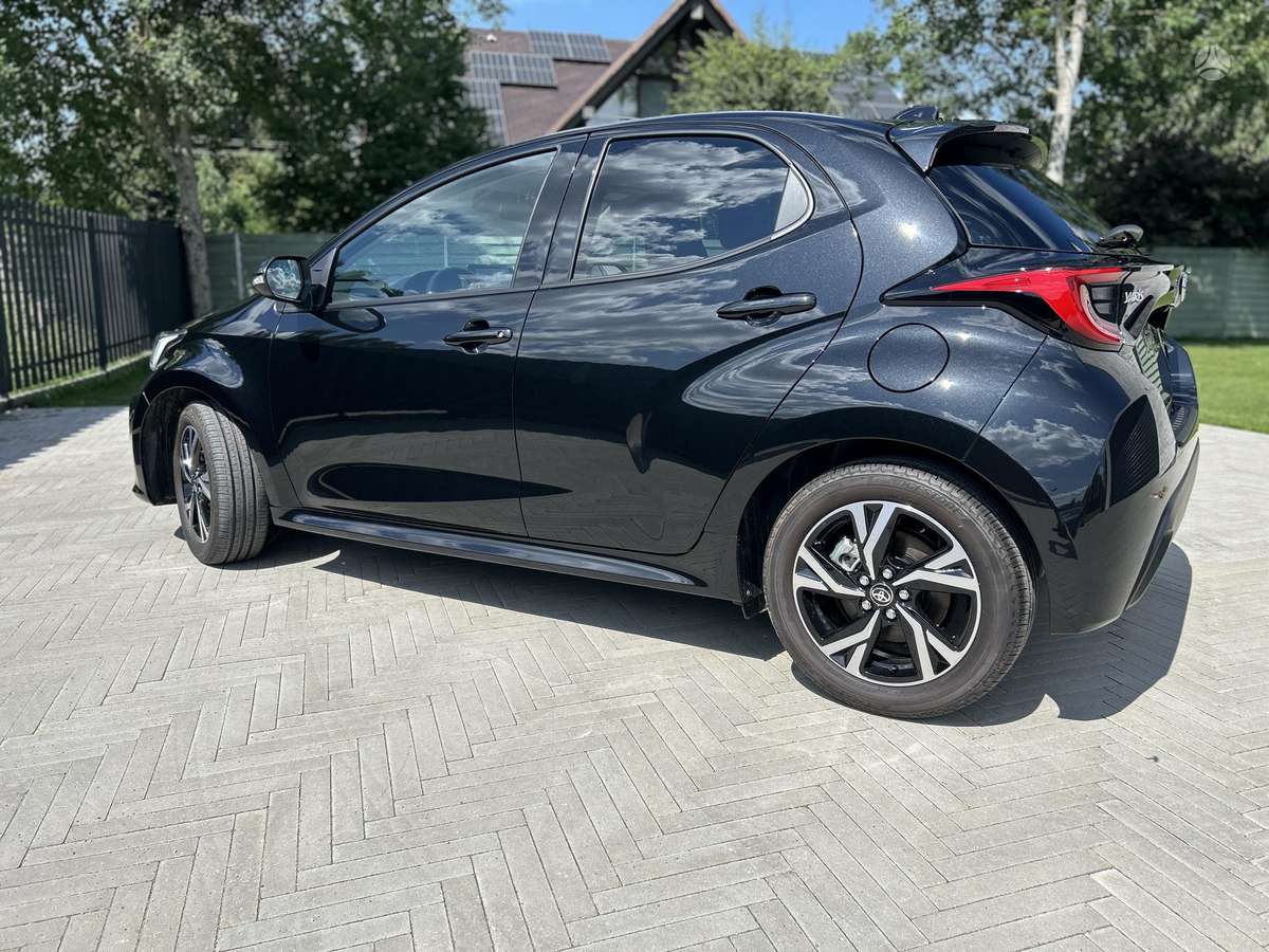 Toyota Yaris - 6