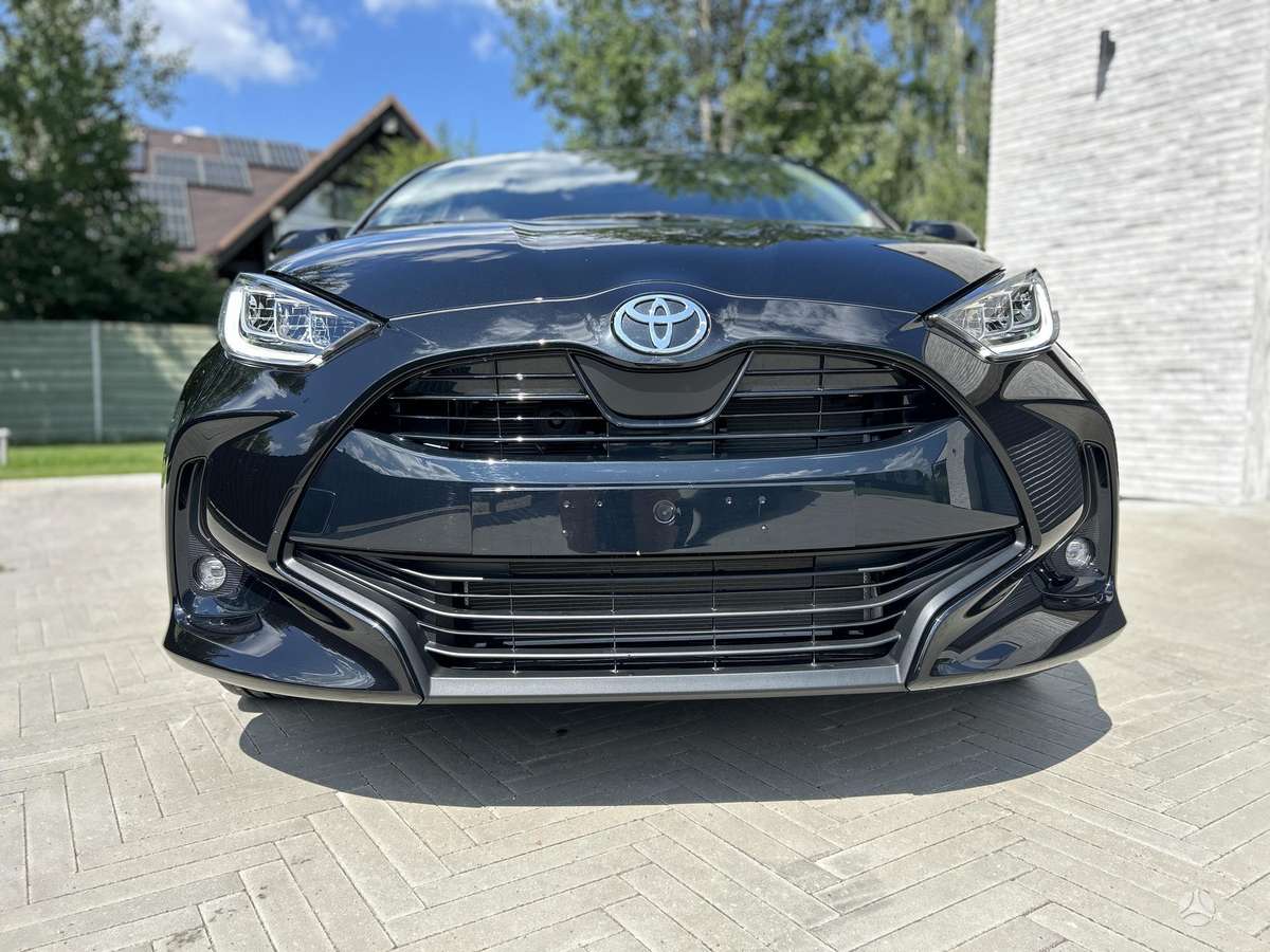 Toyota Yaris - 7