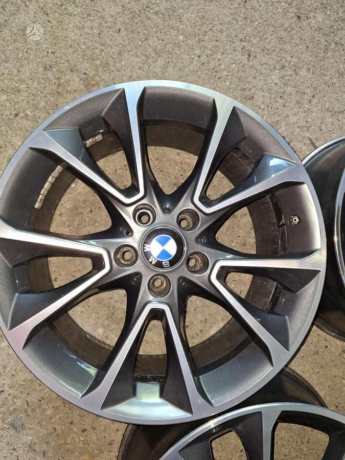 BMW X5, lengvojo lydinio, R19