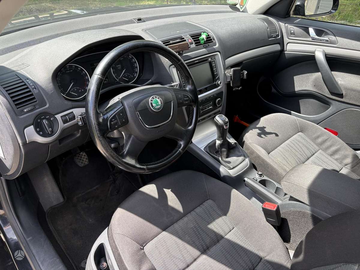 Skoda Octavia, 1.6 l., Универсал