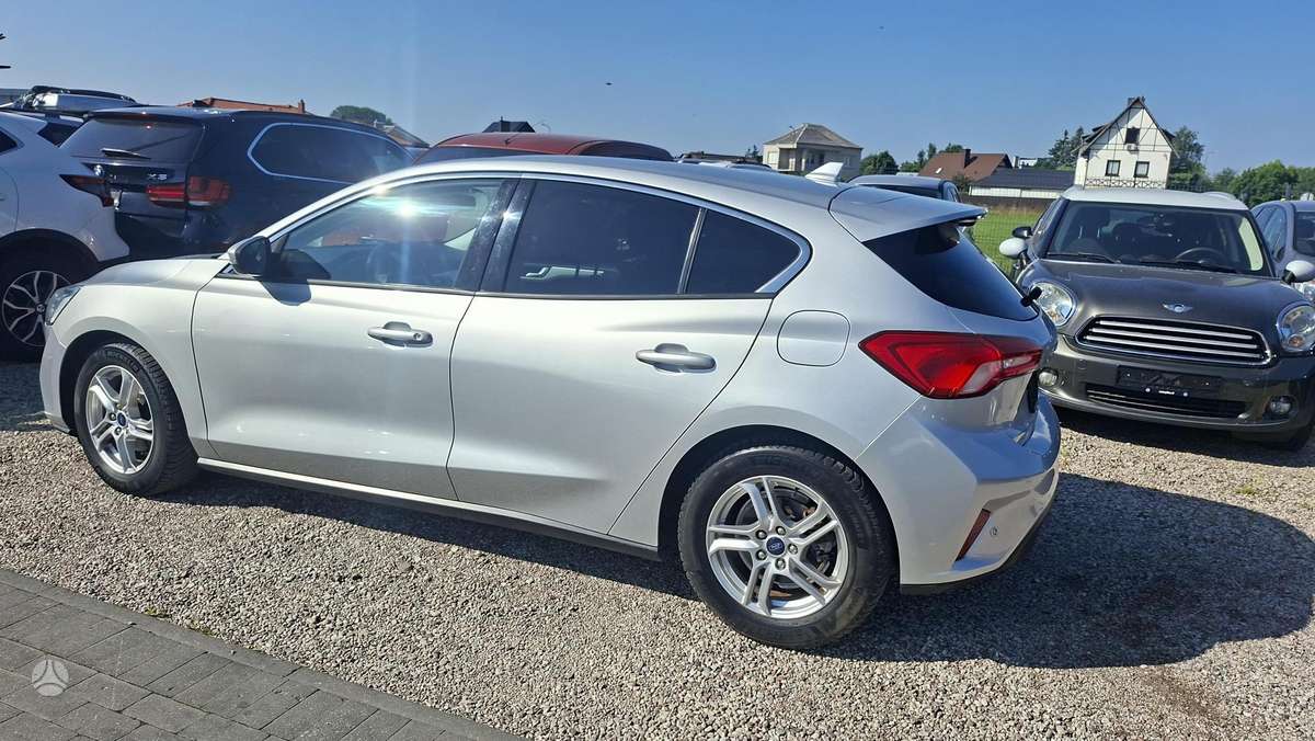 Ford Focus, 1.0 l., hatchback
