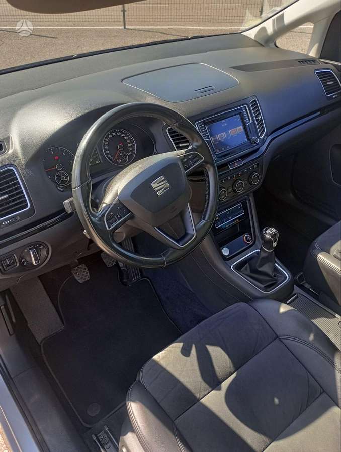 Seat Alhambra, 2.0 l., Минивэн