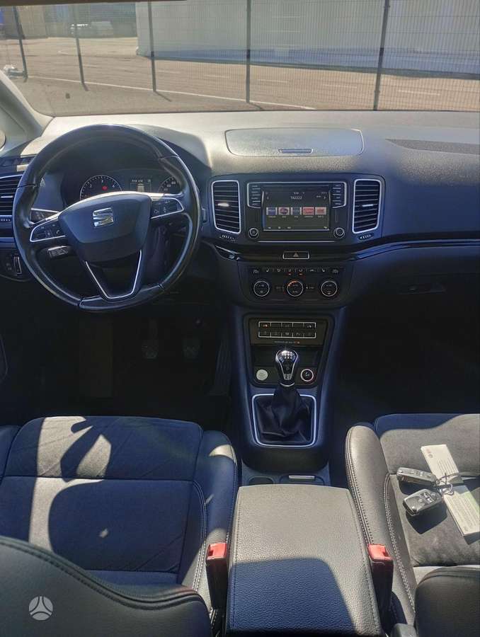 Seat Alhambra, 2.0 l., Минивэн