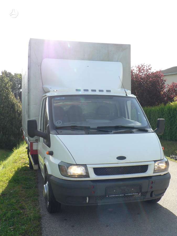 Ford Transit, preču
