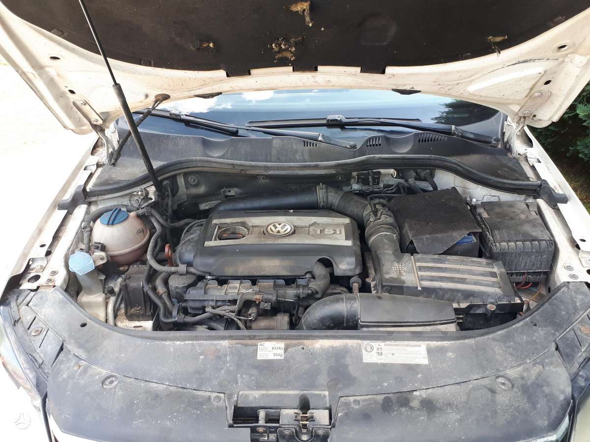 Volkswagen Passat - 7