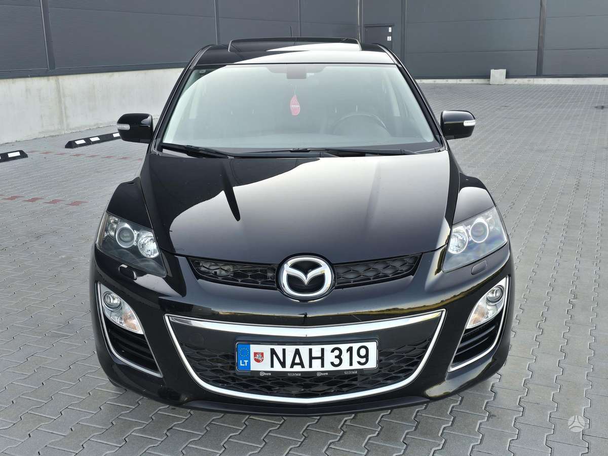 Mazda CX-7, 2.2 l., off-road / crossover