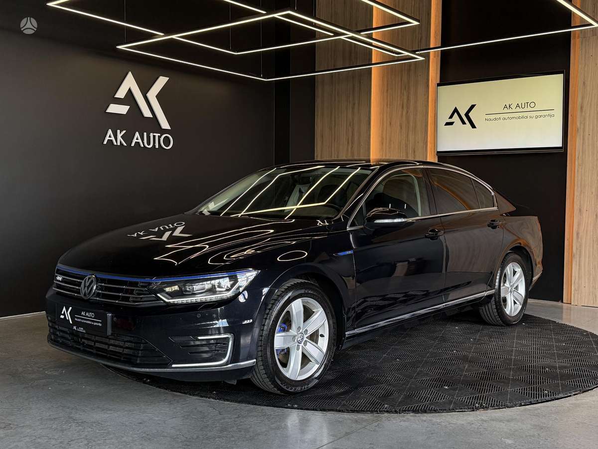Volkswagen Passat - 6