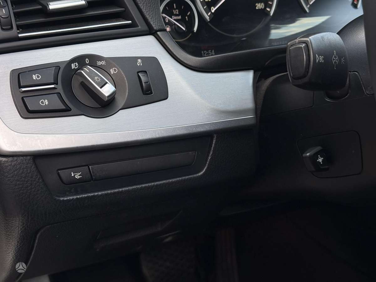 BMW 520, 2.0 l., wagon