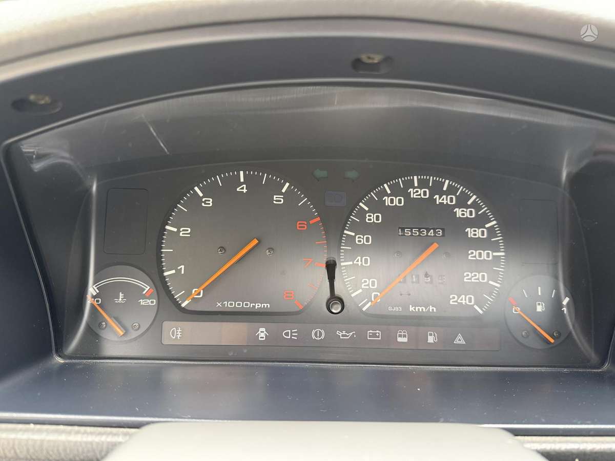 Mazda 626, 2.2 l., Седан