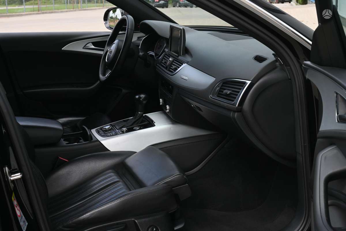 Audi A6, 3.0 l., universalas