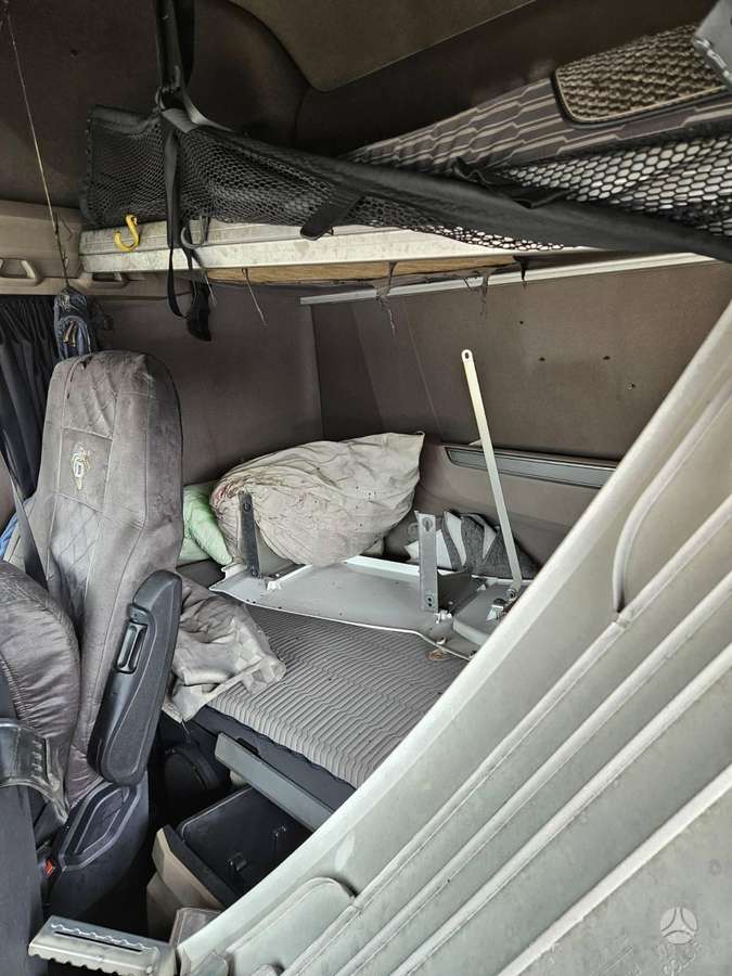 DAF XG+, 2 спальных места