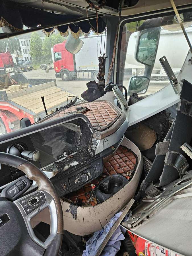 DAF XG+, 2 спальных места