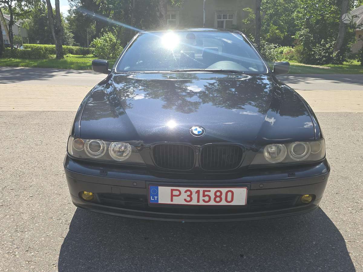 BMW 525, 2.5 l., Седан
