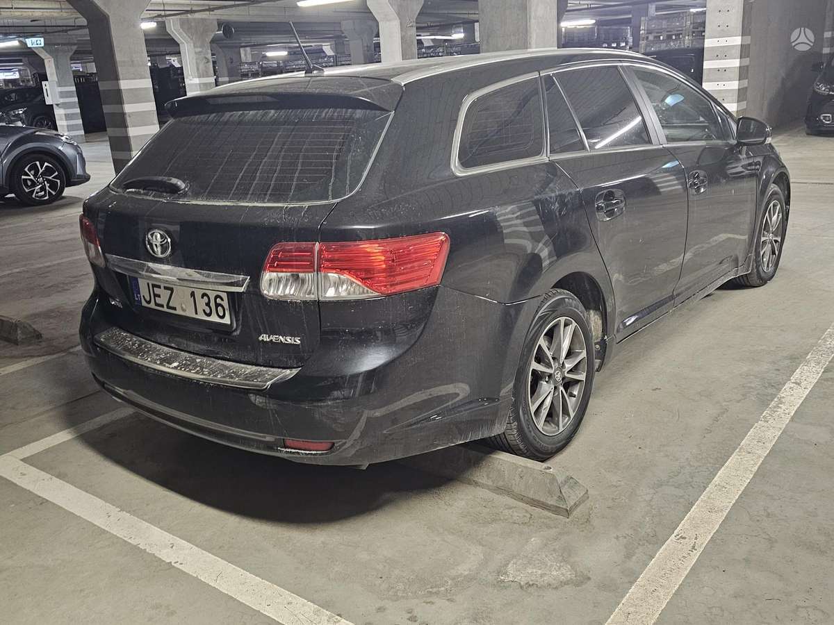 Toyota Avensis, 2.0 l., Универсал