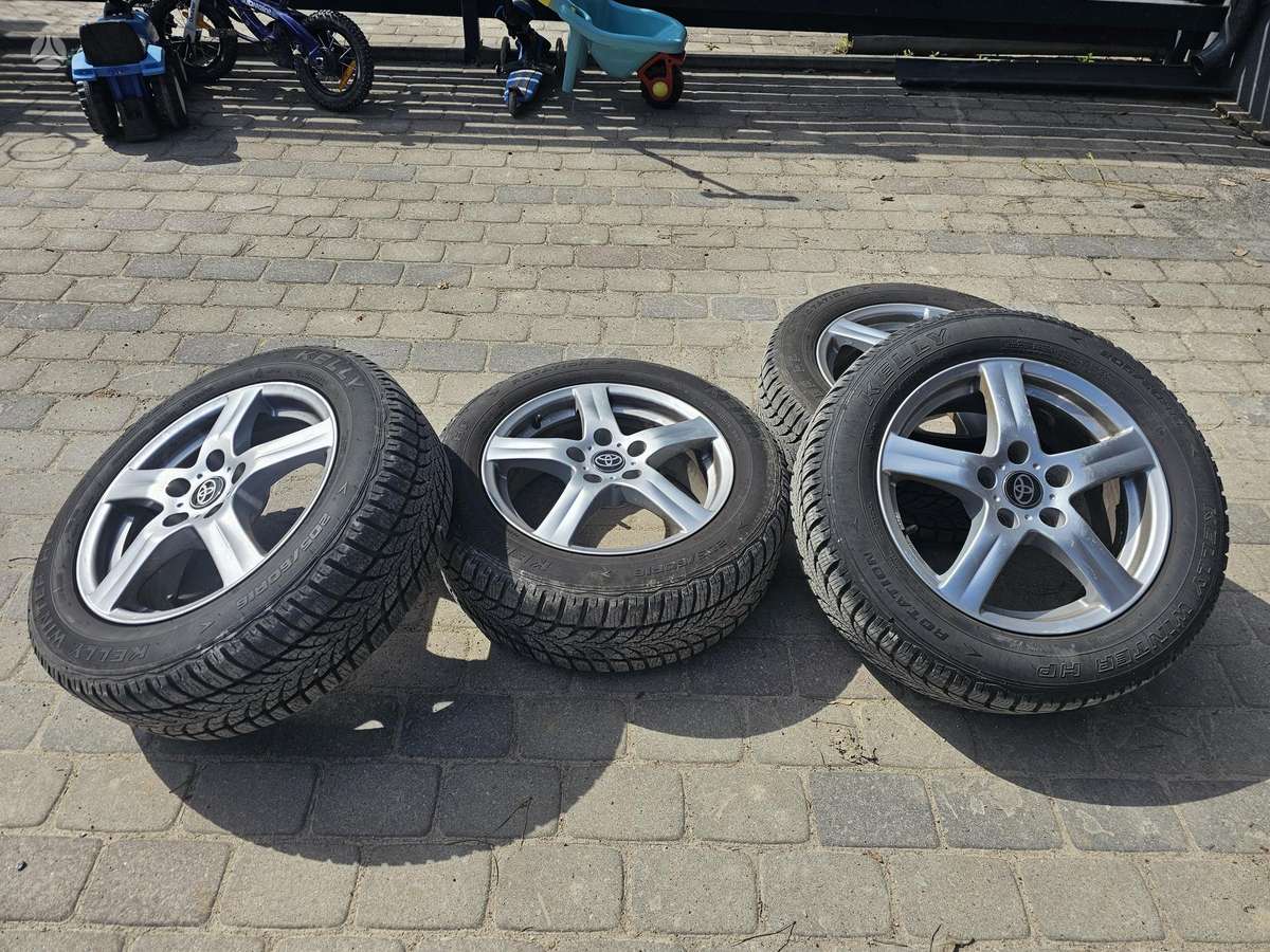 Toyota Avensis, 2.0 l., Универсал