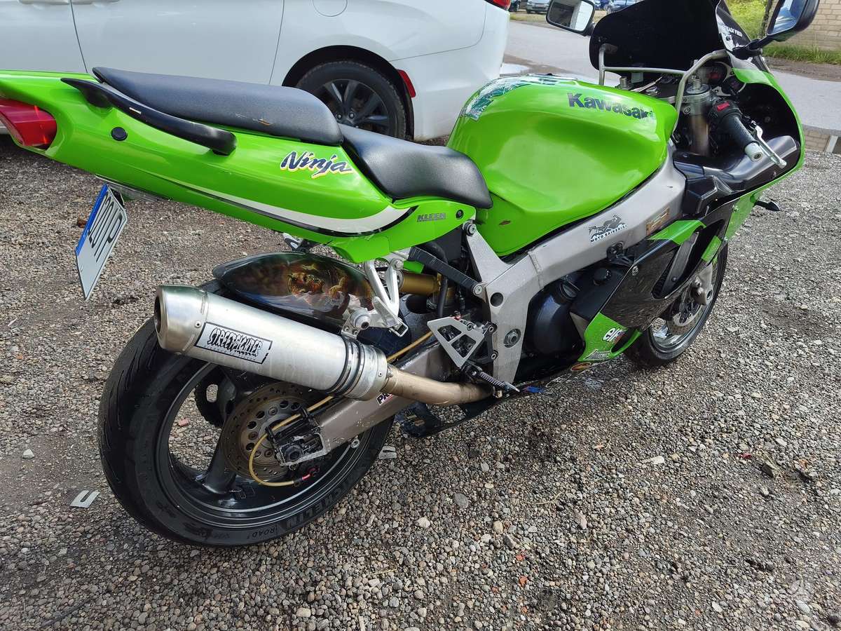 Kawasaki ZX/ZX-R (Ninja) 750cc, sportiniai / superbikes 1999 m