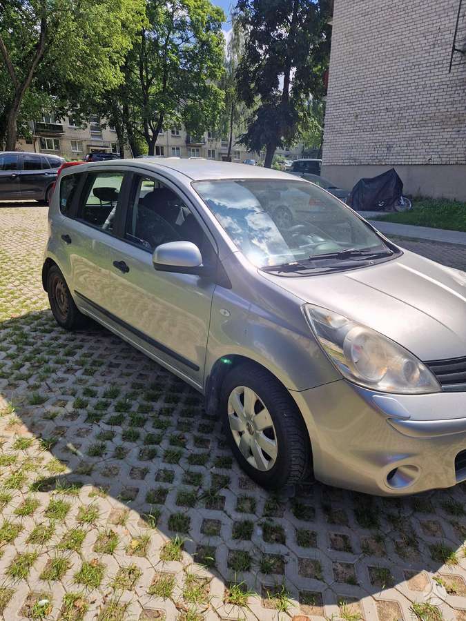 Nissan Note, 1.4 l., Хэтчбек