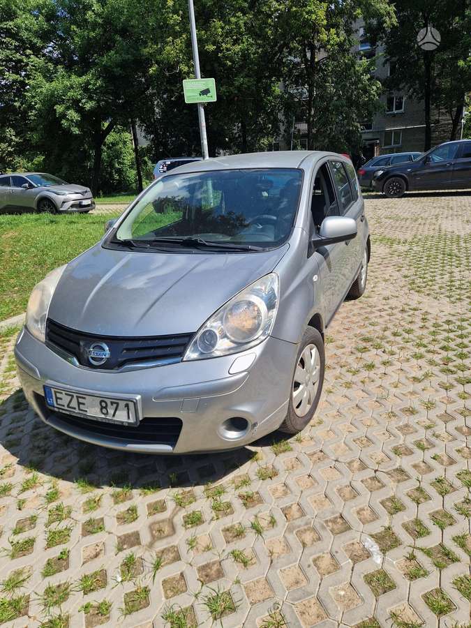 Nissan Note, 1.4 l., Хэтчбек