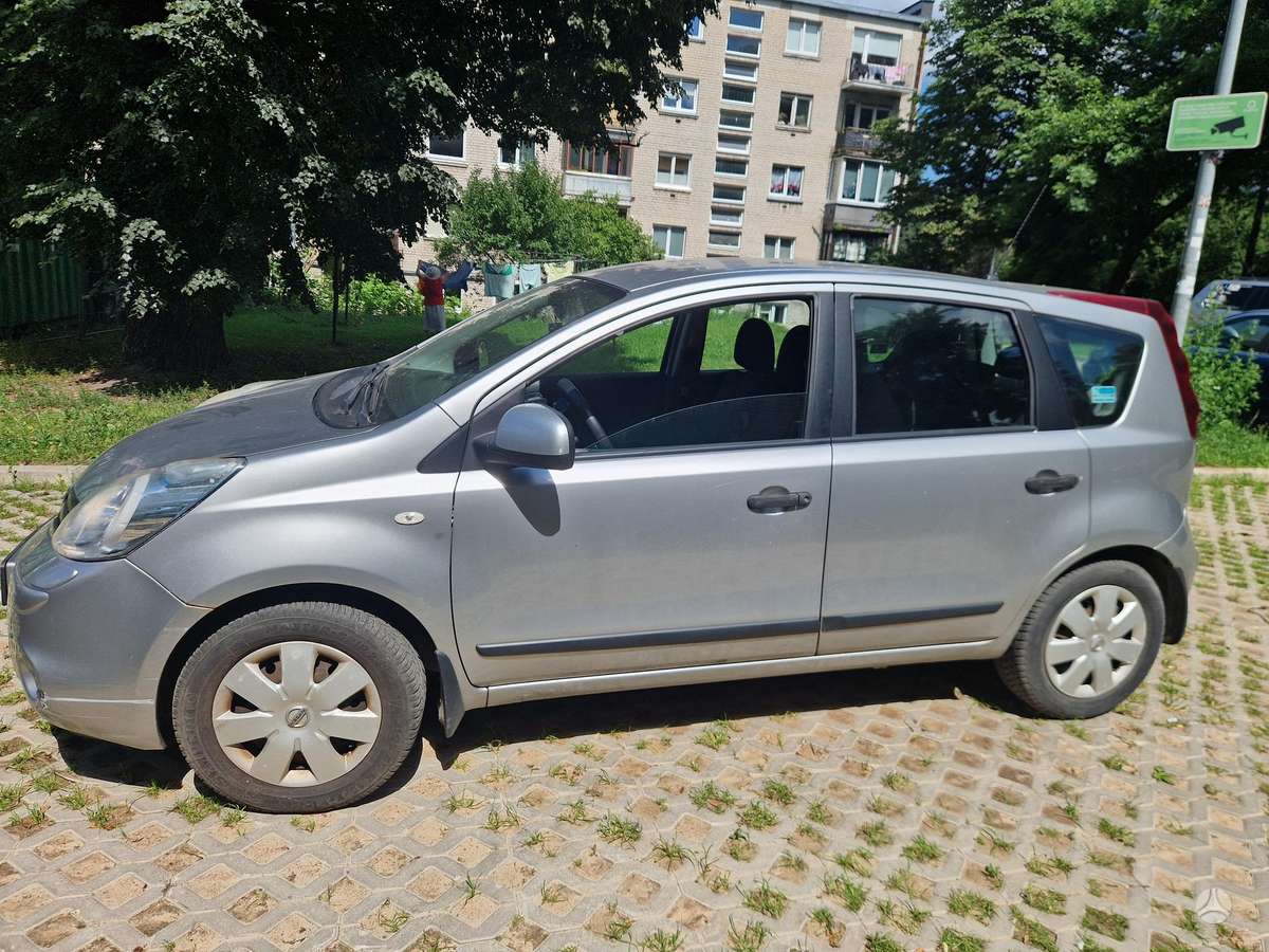 Nissan Note, 1.4 l., Хэтчбек
