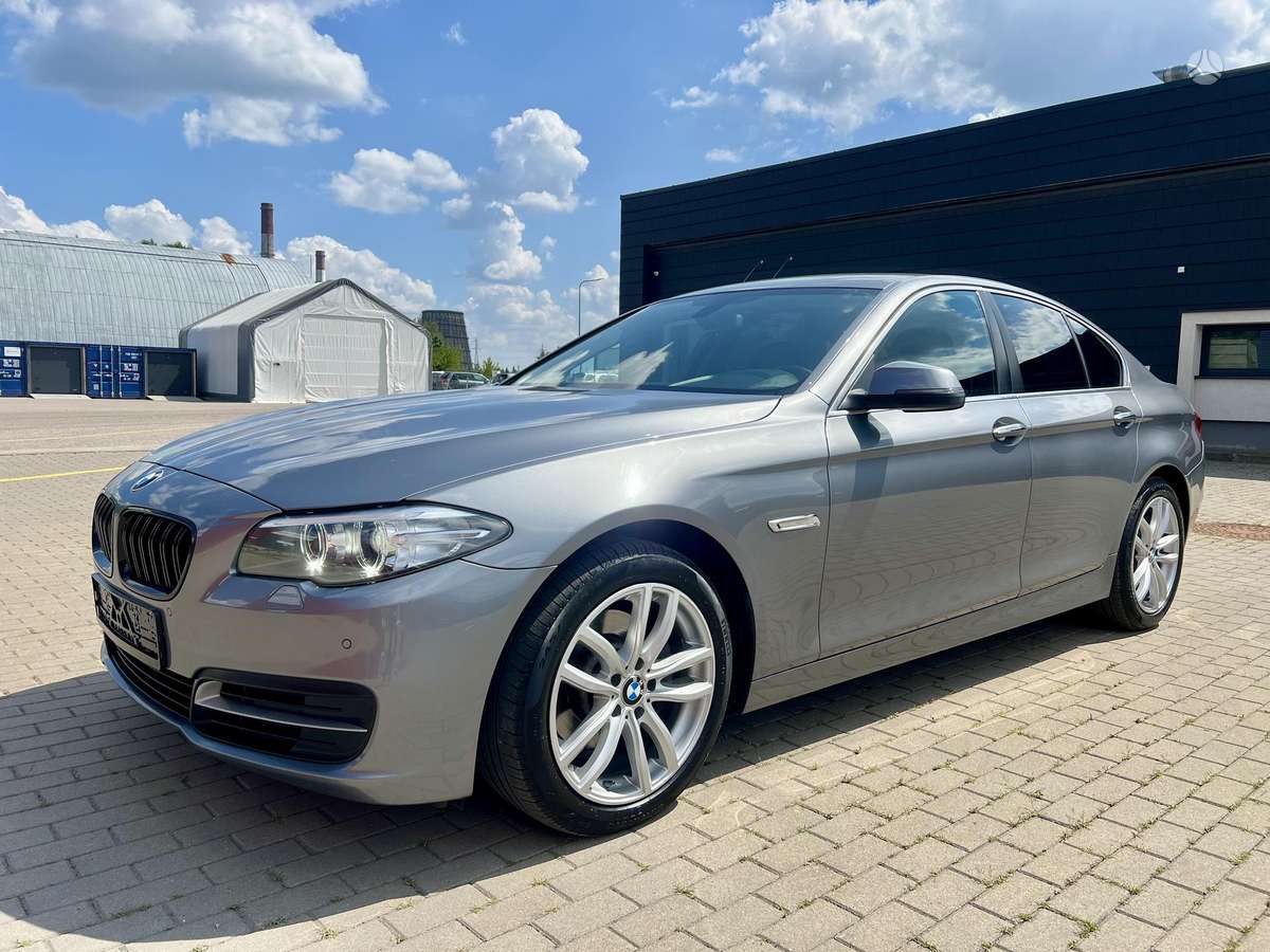 BMW 520, 2.0 l., Седан