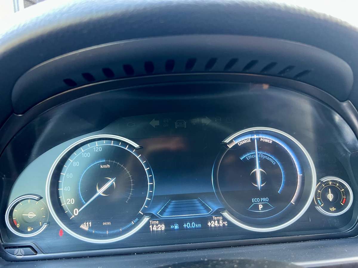 BMW 520, 2.0 l., Седан