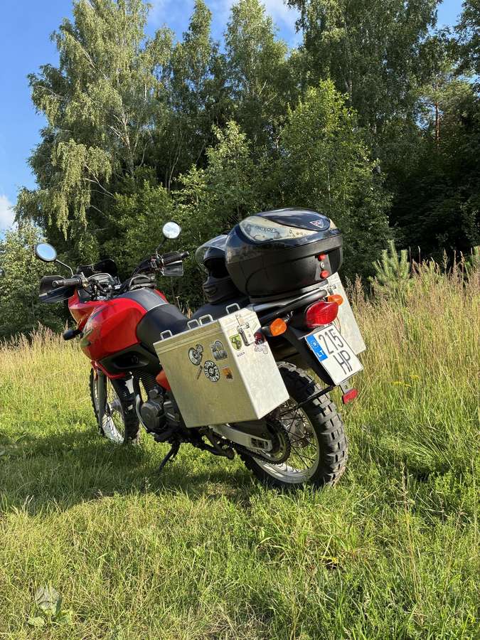 Suzuki XF 650cc, enduro / adventure