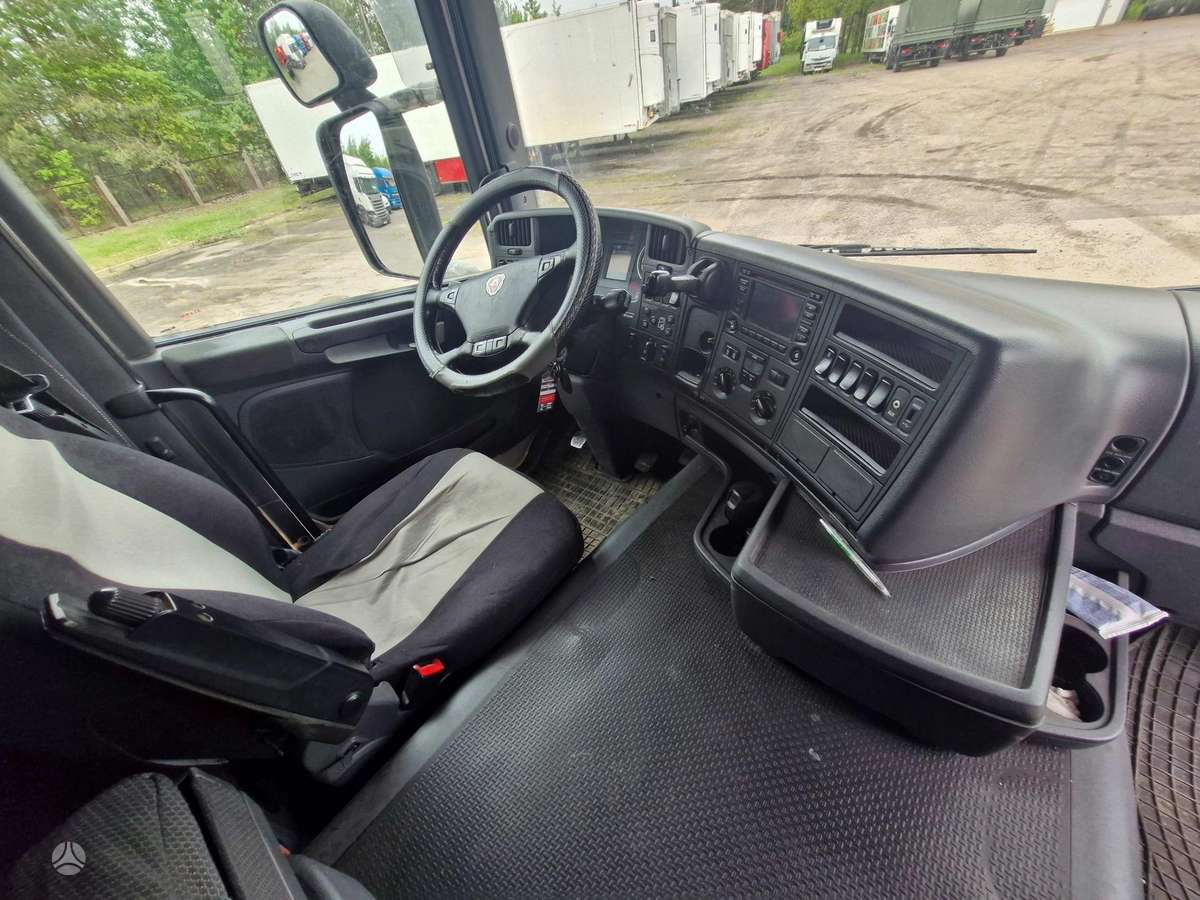 Scania G 410, isothermal trucks